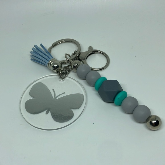 Accessories - Silicone beaded wristlet keychain